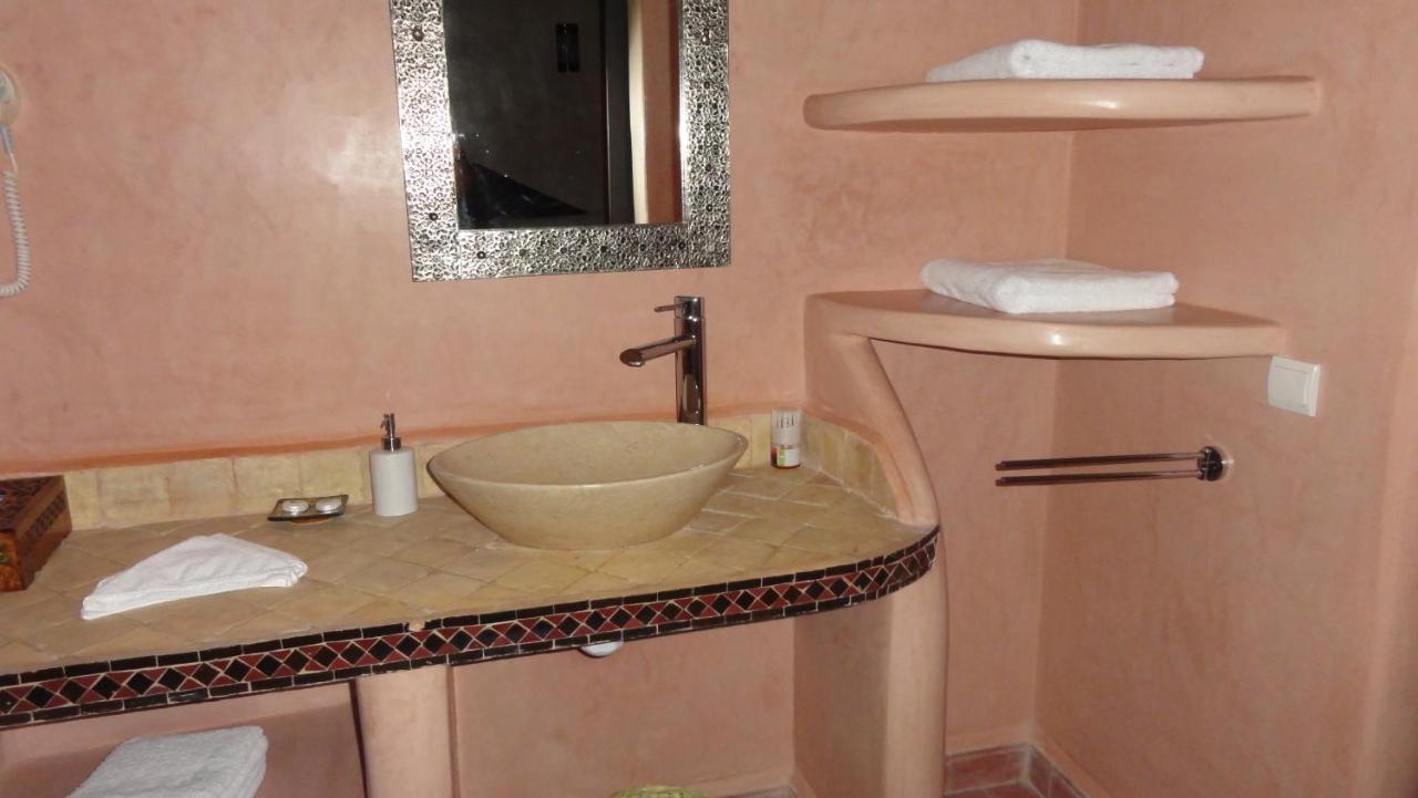 Elmalara Hotel Tafraout Buitenkant foto